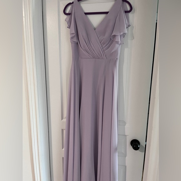 Purple/lavender bridesmaids/prom maxi dress - Picture 4 of 6